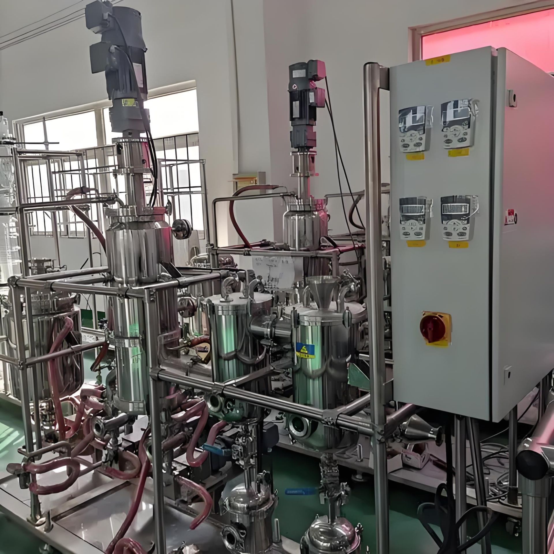 Essential Hemp Oil Biomass Distiller Concentrator